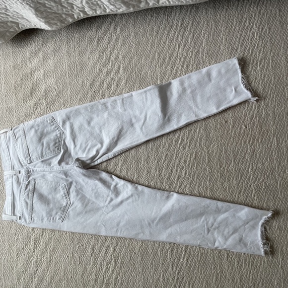 Madewell White Jeans with fringed ends - Picture 3 of 3